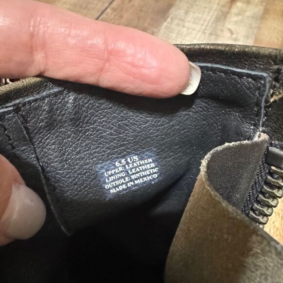 Hinge double zipper ankle boots distressed Anthropologie - Picture 4 of 12